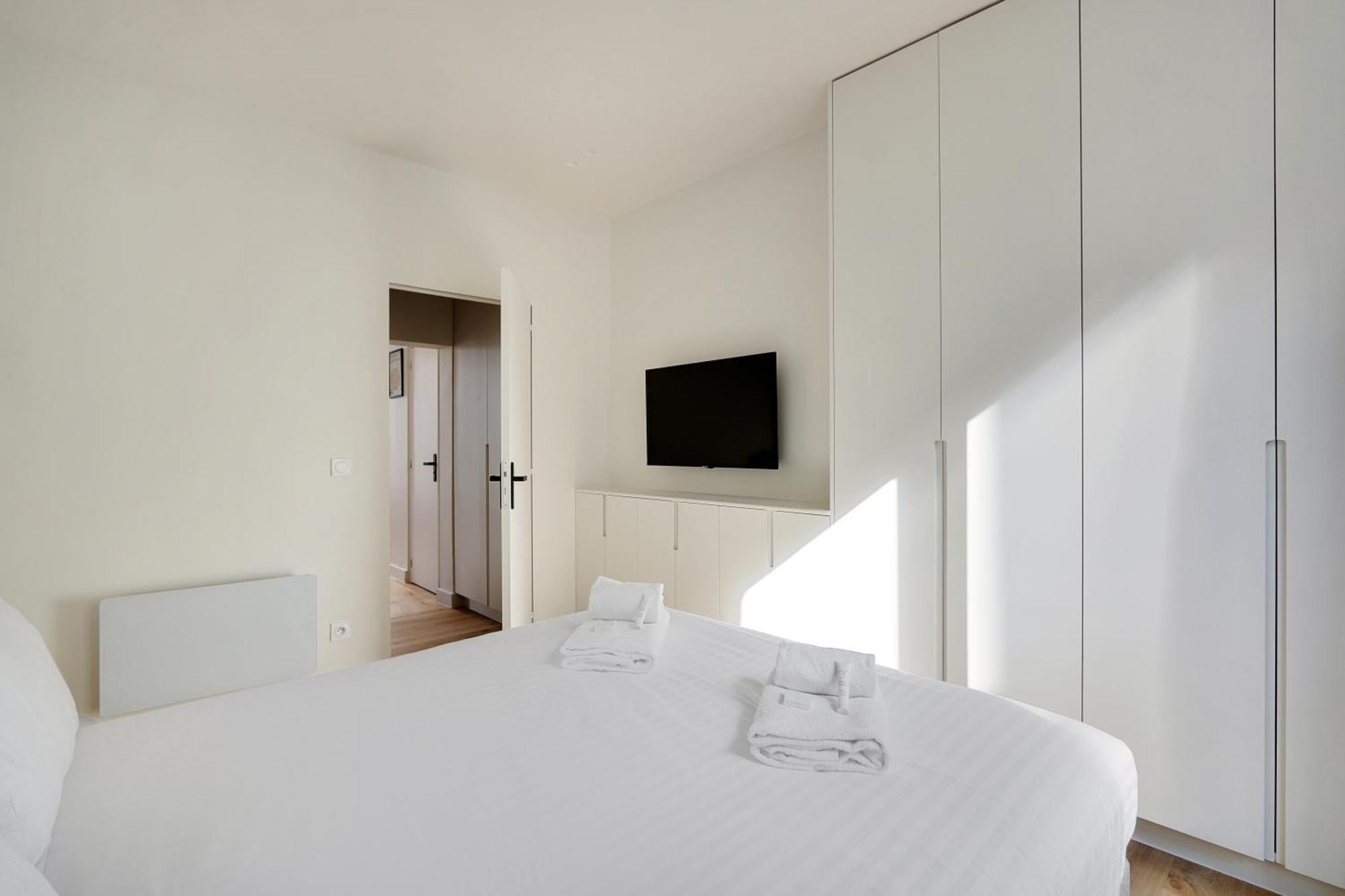 Pick A Flat'S Apartments In Opera - Rue D'Hauteville Париж Экстерьер фото
